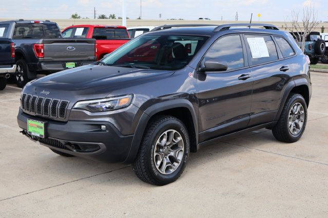 Used 2020 Jeep Cherokee Trailhawk w/ Cold Weather Group AWD/4WD image 3