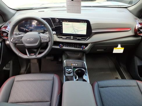 New 2026 Chevrolet Equinox RS w/ LPO, Floor Liner Package AWD/4WD image 21