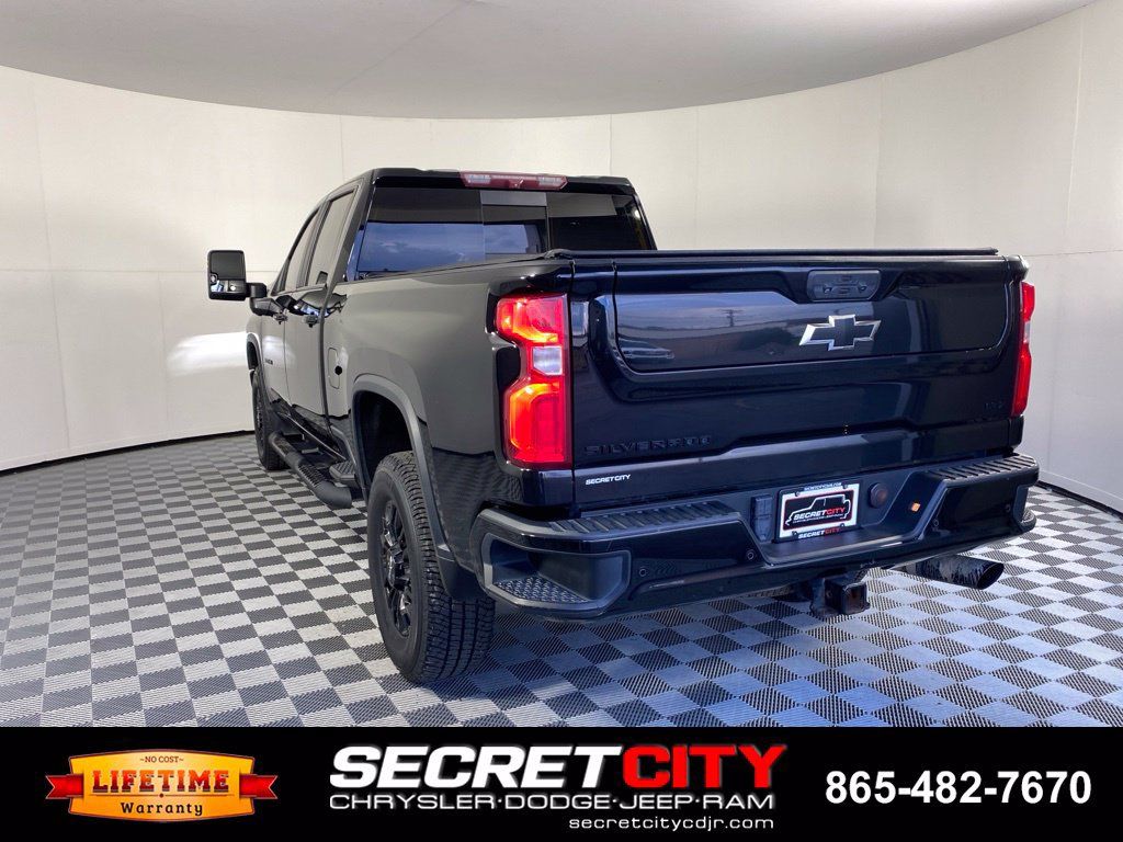 Used 2022 Chevrolet Silverado 3500 LTZ w/ LTZ Plus Package AWD/4WD image 5
