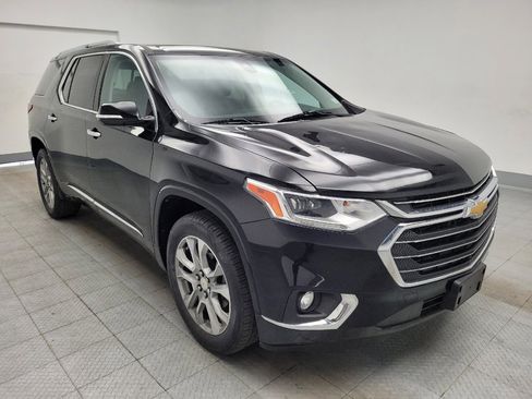 Used 2018 Chevrolet Traverse Premier w/ Driver Confidence II Package FWD image 13