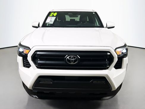 Used 2024 Toyota Tacoma SR5 image 11