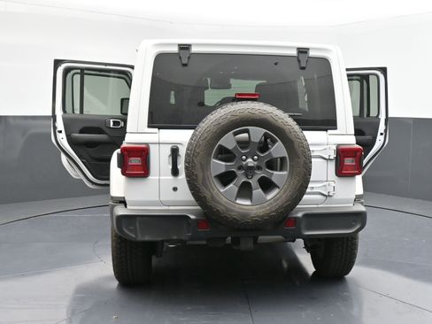 Used 2019 Jeep Wrangler Unlimited Sahara image 41