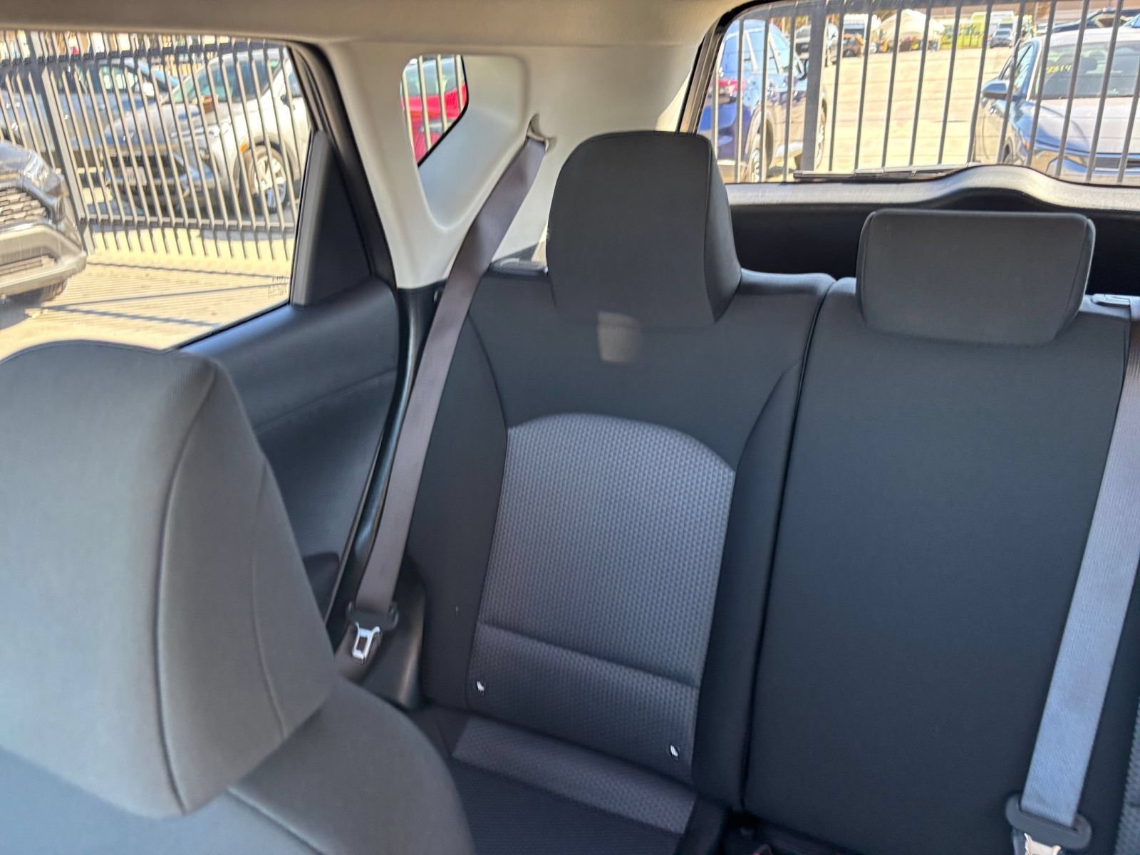 Used 2025 Kia Soul LX w/ LX Technology Package FWD image 38