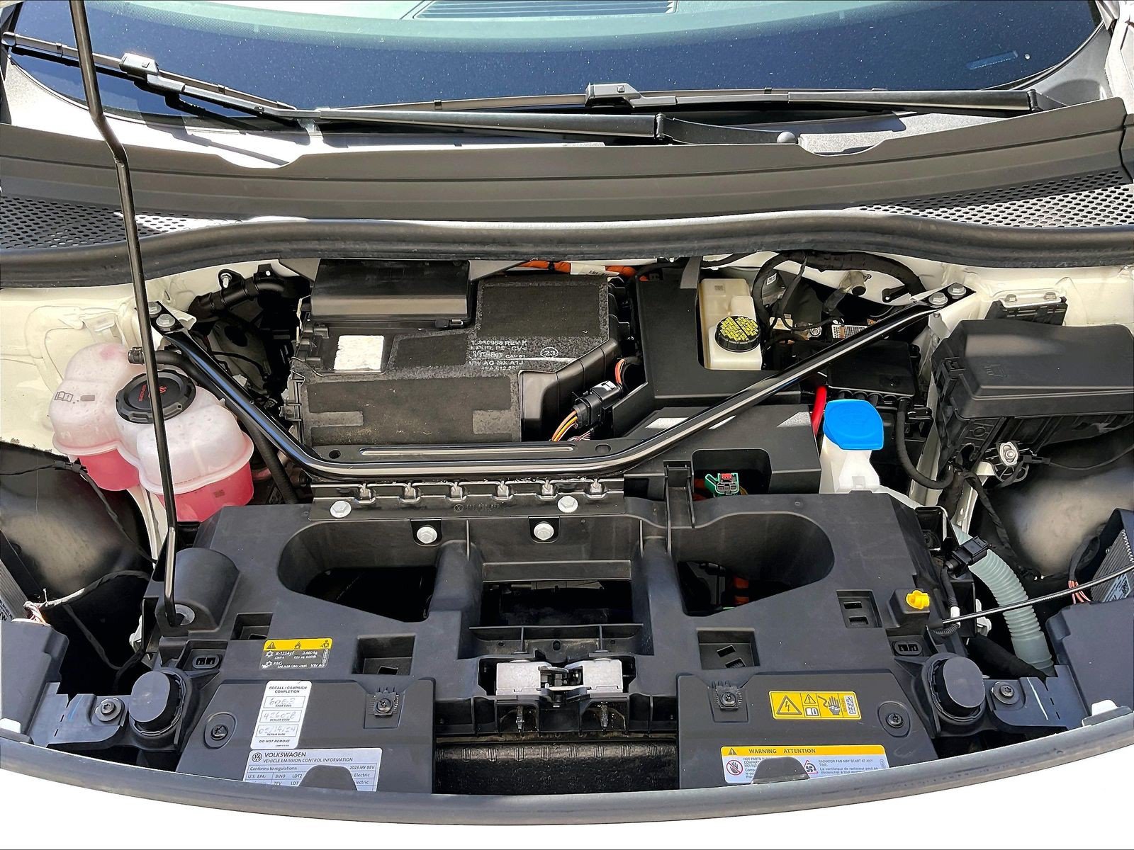 Certified 2023 Volkswagen ID.4 Pro S RWD image 8