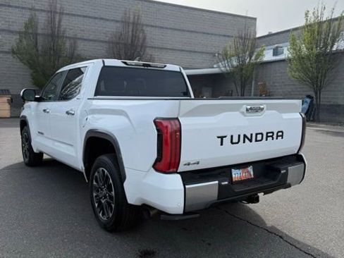 Used 2025 Toyota Tundra Limited AWD/4WD image 8