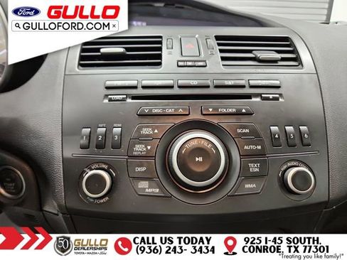 Used 2013 MAZDA MAZDA3 i Touring image 25