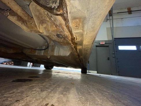 Used 2004 Toyota Camry LE image 17