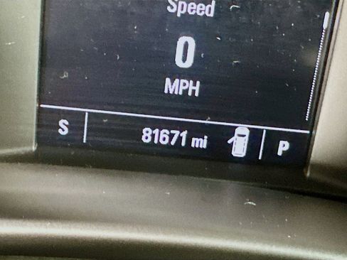 Used 2018 Chevrolet Equinox LS FWD image 19