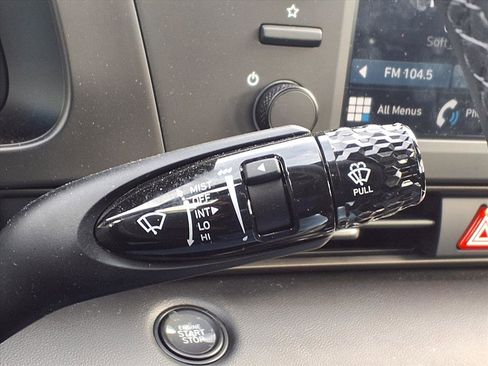 Certified 2025 Hyundai Elantra Sport image 16