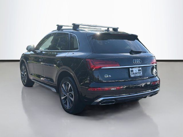 Used 2022 Audi Q5 2.0T Premium Plus w/ Premium Plus Package AWD/4WD image 5