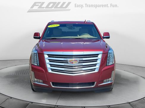 Used 2019 Cadillac Escalade Platinum AWD/4WD image 3