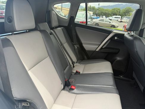 Used 2014 Toyota RAV4 Limited AWD/4WD image 23