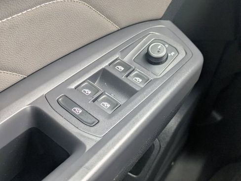Used 2021 Volkswagen Atlas SE w/ Panoramic Sunroof Package FWD image 27