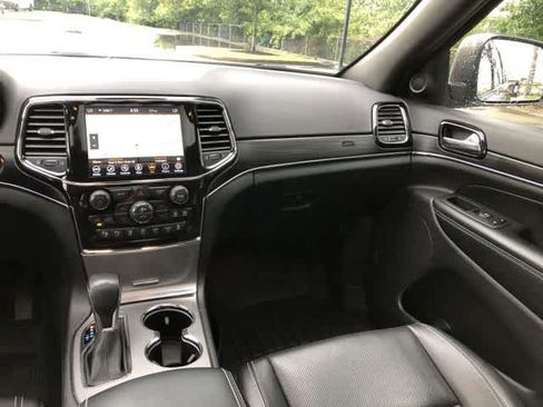 Certified 2021 Jeep Grand Cherokee Limited w/ Quick Order Package 28K 80th AWD/4WD image 12