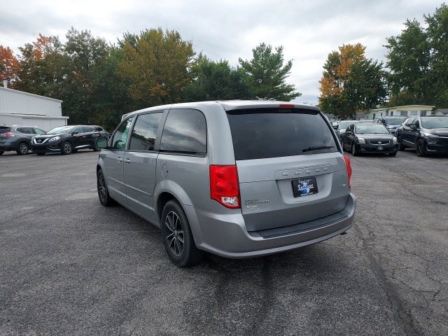 Used 2015 Dodge Grand Caravan SXT FWD image 7