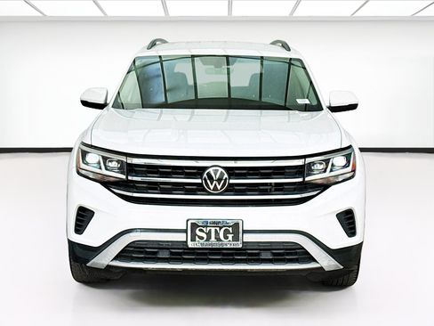 Used 2023 Volkswagen Atlas SE FWD image 2