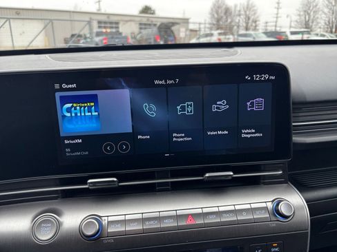 Used 2025 Hyundai Kona SEL image 21