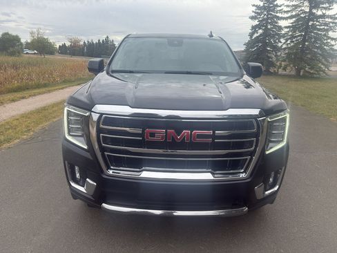 Used 2024 GMC Yukon SLT image 4