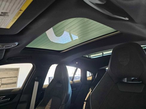 New 2024 Porsche Panamera 4 image 21