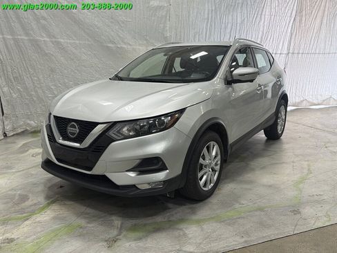 Used 2022 Nissan Rogue Sport SV w/ Technology Package AWD/4WD image 1