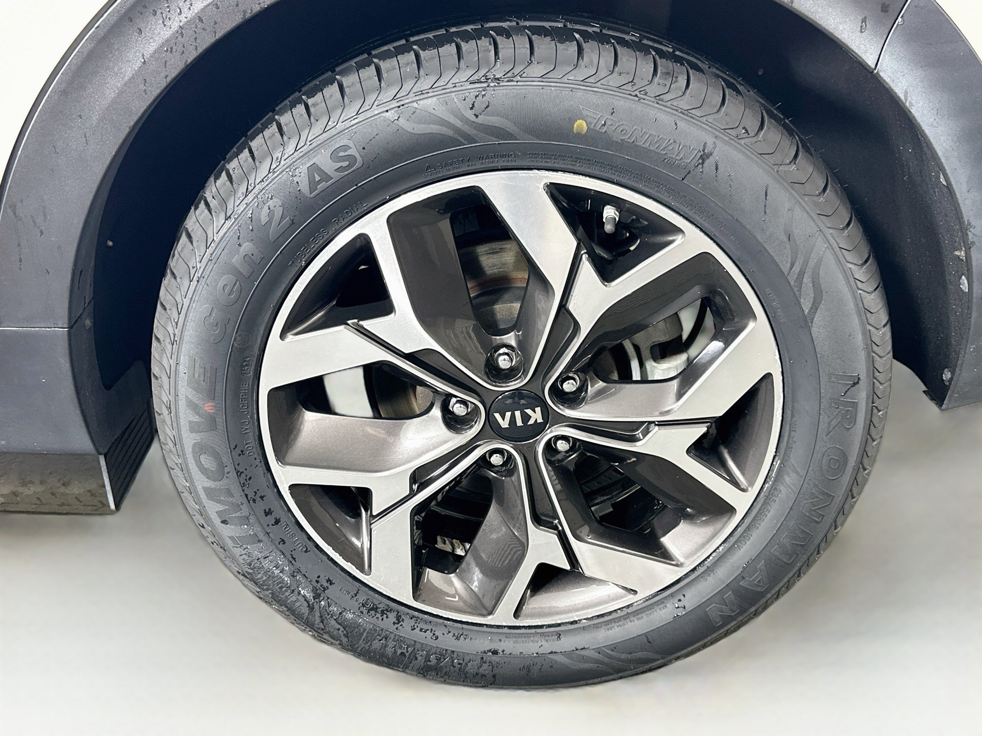 Used 2020 Kia Sportage EX FWD image 11