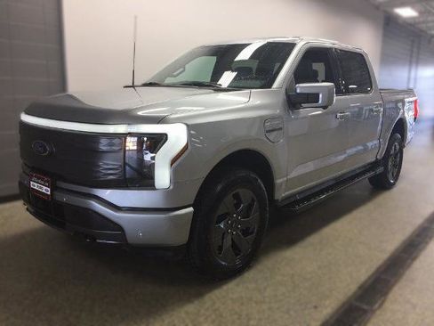 Certified 2023 Ford F150 Lightning Lariat image 1