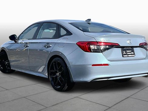 Used 2023 Honda Civic Sport image 11