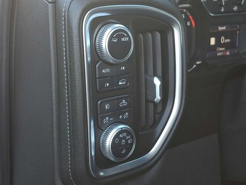 Used 2020 GMC Sierra 1500 SLT w/ SLT Premium Plus Package image 27