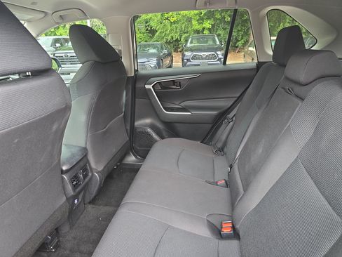 Used 2023 Toyota RAV4 LE FWD image 13