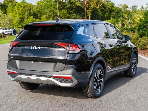 Used 2023 Kia Sportage EX FWD image 7