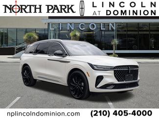 Used 2024 Lincoln Nautilus Black Label video 1