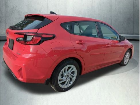 Certified 2025 Subaru Impreza 2.0i image 6