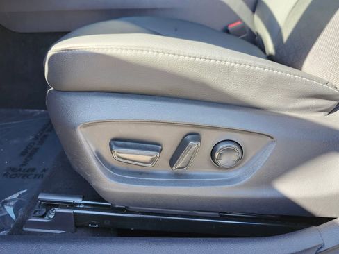 Used 2021 Toyota Camry XSE image 6