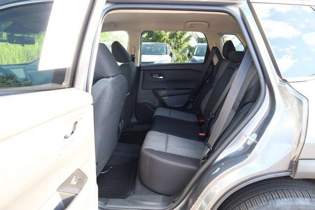 Certified 2026 Nissan Rogue SV w/ Cold Weather Package AWD/4WD image 20