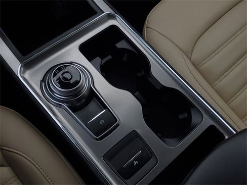 Certified 2022 Ford Edge SEL w/ Convenience Package image 25