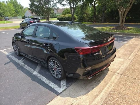 Used 2022 Kia Forte GT FWD image 2
