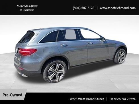 Used 2019 Mercedes-Benz GLC 300 4MATIC image 3