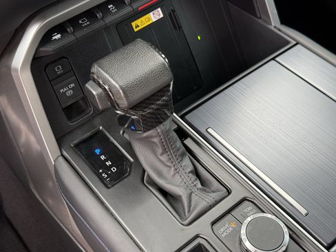 Used 2023 Toyota Tundra Platinum image 23