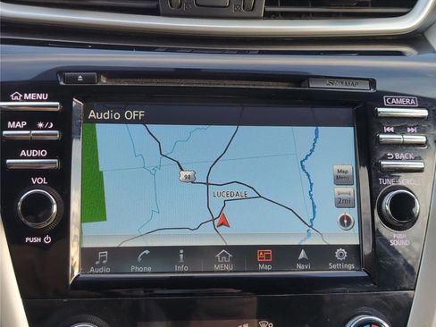 Used 2018 Nissan Murano SV image 10