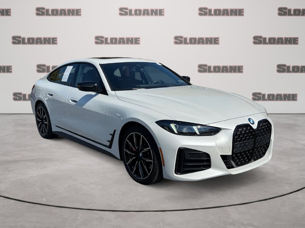 Certified 2026 BMW 430i xDrive w/ M Sport Package AWD/4WD image 7