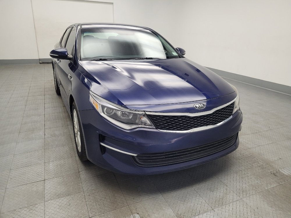 Used 2018 Kia Optima LX w/ 17" Alloy Wheels Package FWD image 14