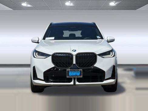 Used 2026 BMW X3 xDrive30i w/ Premium Package AWD/4WD image 6