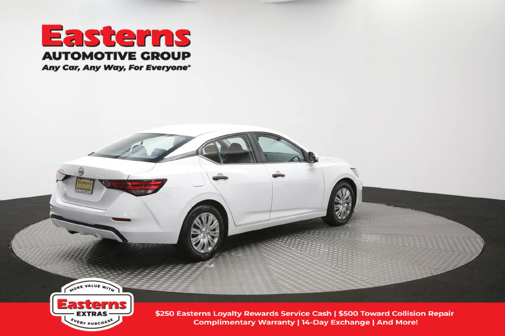 Used 2024 Nissan Sentra S FWD image 37