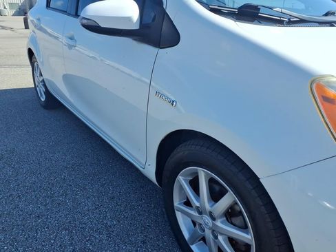 Used 2012 Toyota Prius C Three FWD image 17