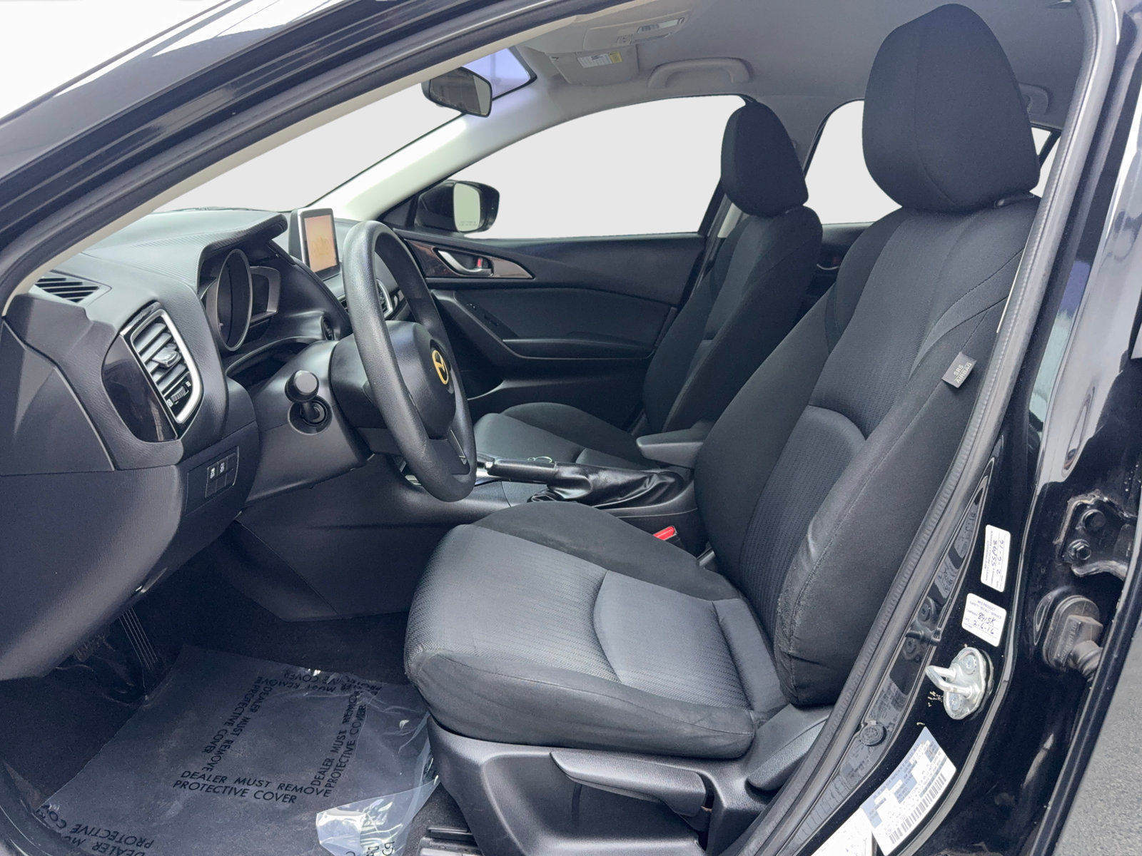 Used 2015 MAZDA MAZDA3 i Sport FWD image 17
