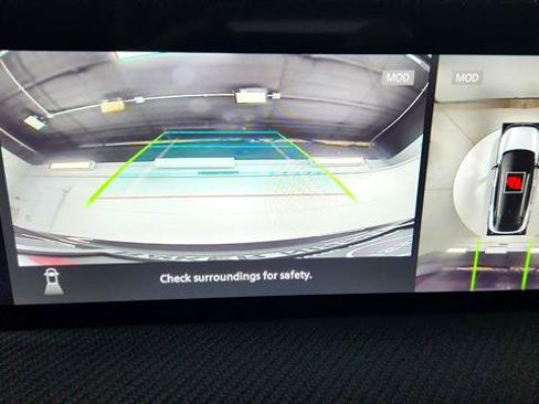 Certified 2026 Nissan Kicks SR FWD image 16