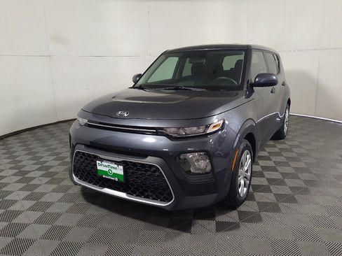 Used 2020 Kia Soul LX FWD image 15
