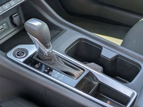 Used 2024 Nissan Sentra SV w/ All-Weather Package image 20