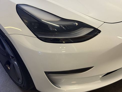 Used 2023 Tesla Model 3 Standard Range RWD image 35