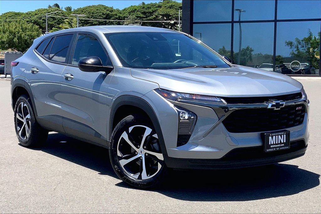 Used 2024 Chevrolet Trax RS FWD image 29